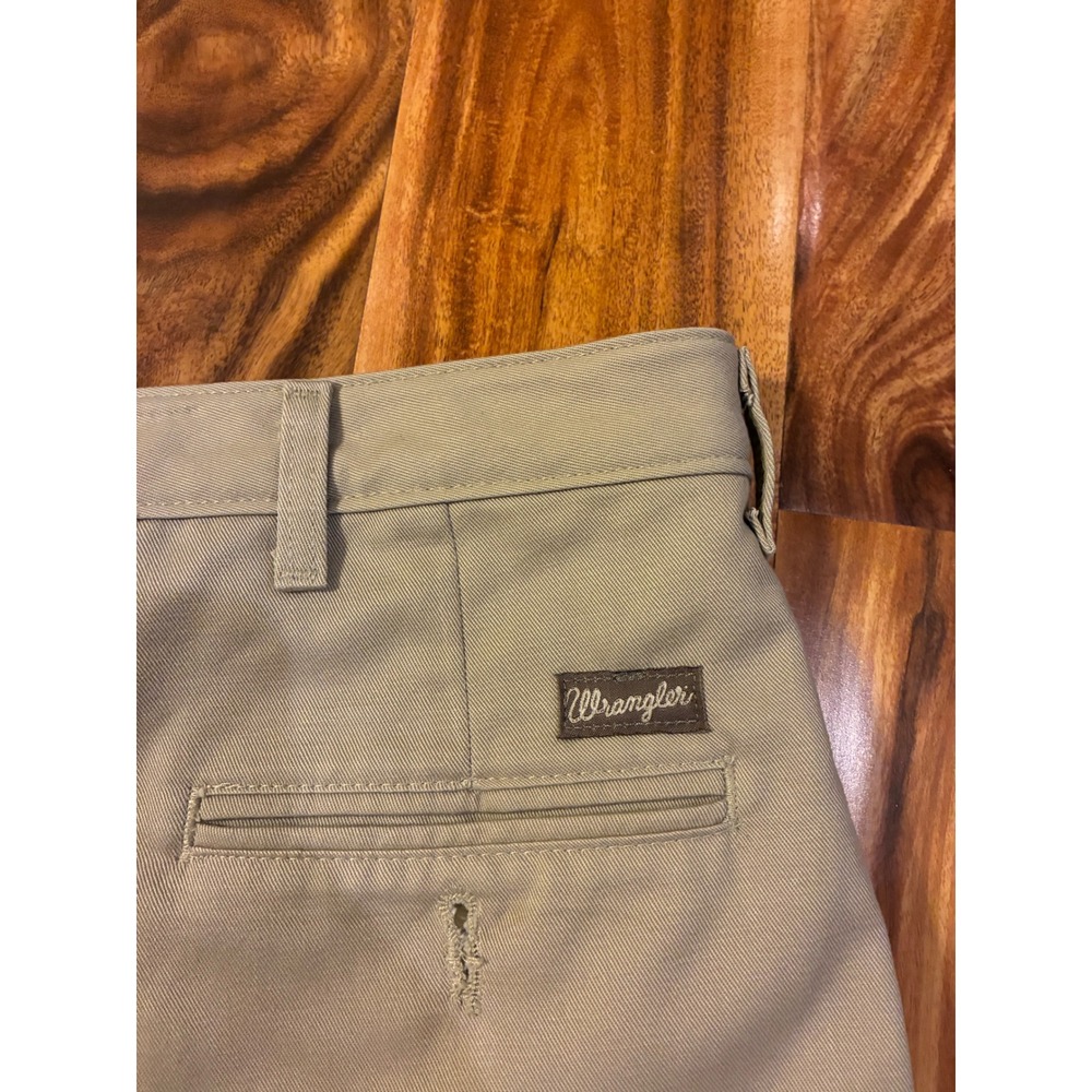 Wrangler Riata Mens Khaki Chino Pants Vintage Y2K Tan Cotton Twill 40x30 - Picture 5 of 8